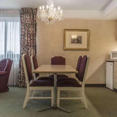 Clarion Hotel & Conference Centre-3